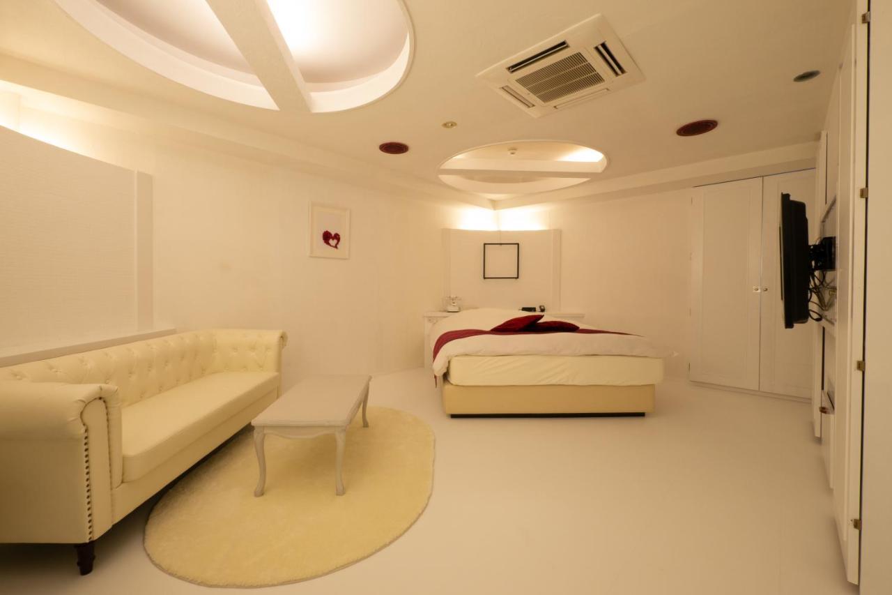 HOTEL Rplus日高 Hidaka  外观 照片